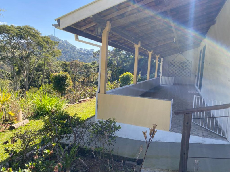  Casa em Gonçalves
