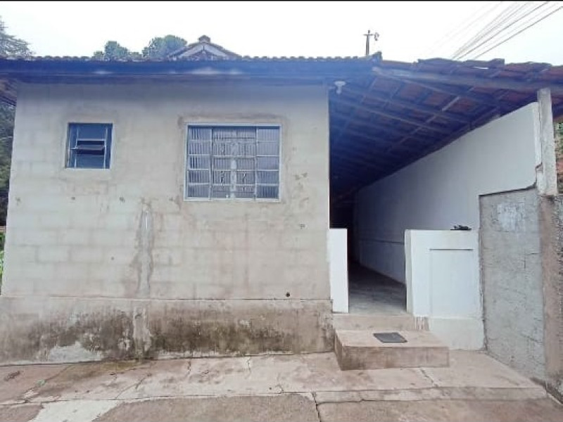 Casa no Distrito dos Costas