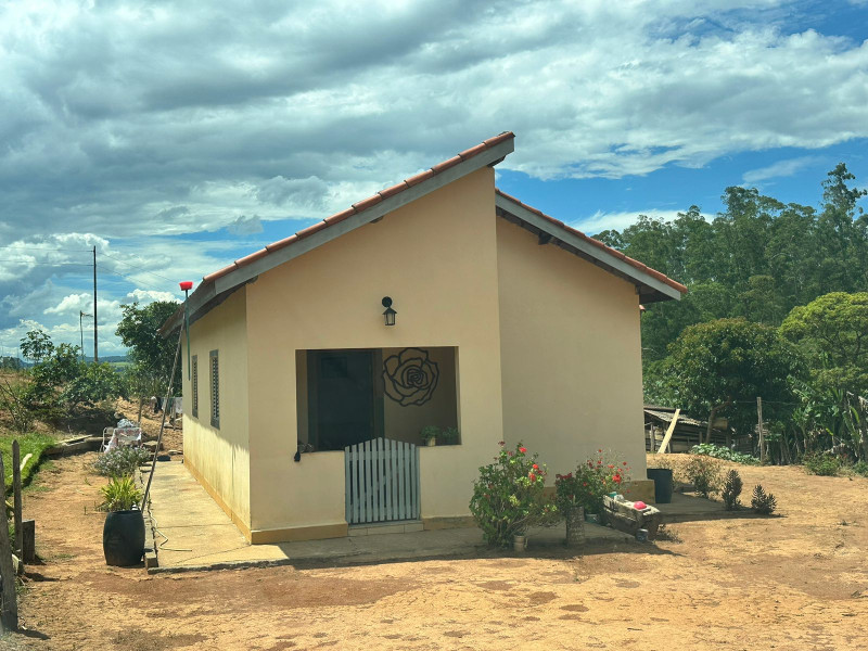 Sitio em Paraisopolis